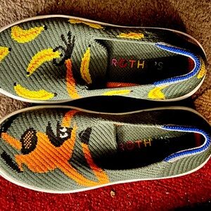 Children’s monkey-banana rothy’s